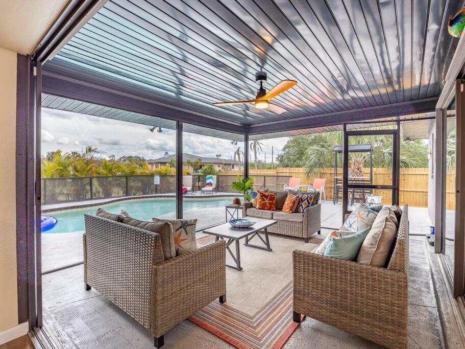Englewood, Manasota Keys - 2 Bedroom Luxury Villa, Pool, Game Room, 6 Min To Beaches Next To Canal Ngoại thất bức ảnh